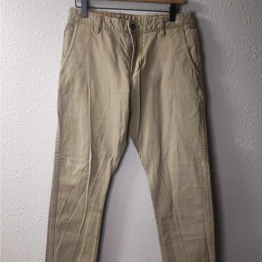 Dockers Men's Tan Chinos